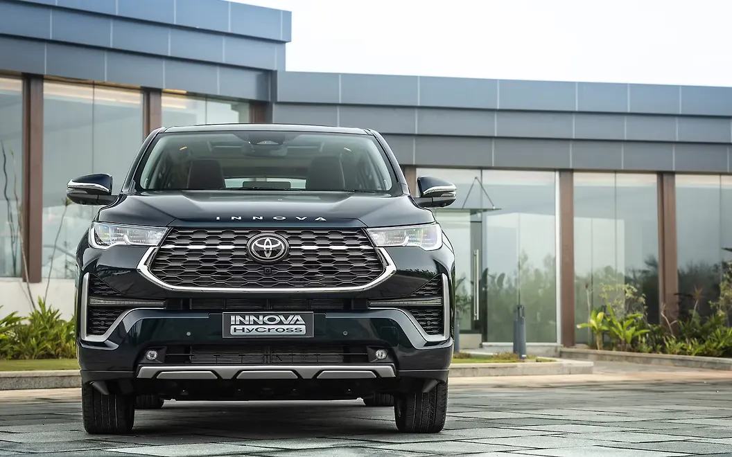 Toyota Innova 2015 vs 2019: Perbandingan Menyeluruh untuk Pembeli Cerdas