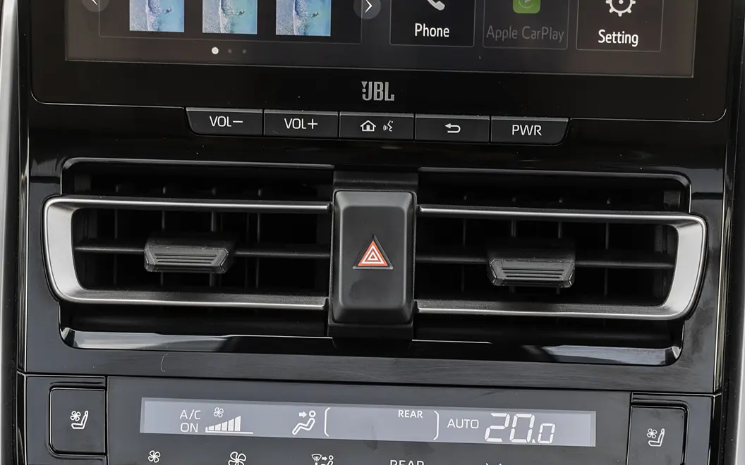 Toyota Innova Hycross Front AC Vents
