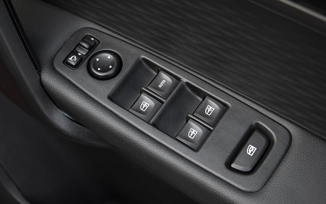 Renault Kiger [2022-2023] Driver Window Controls