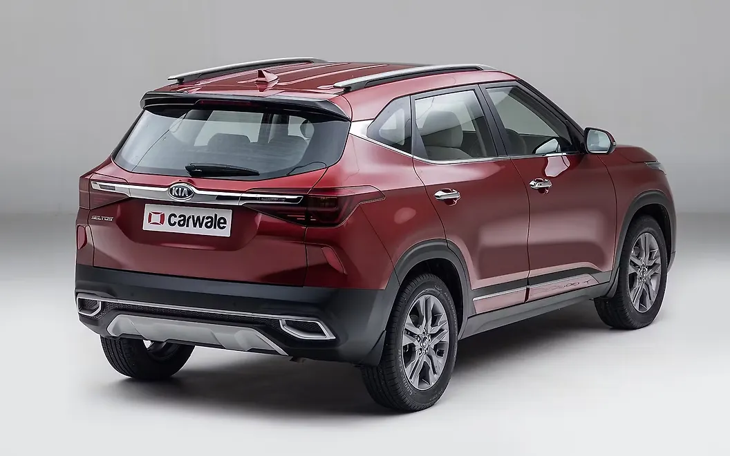 Kia Seltos [2022-2023] Right Rear View