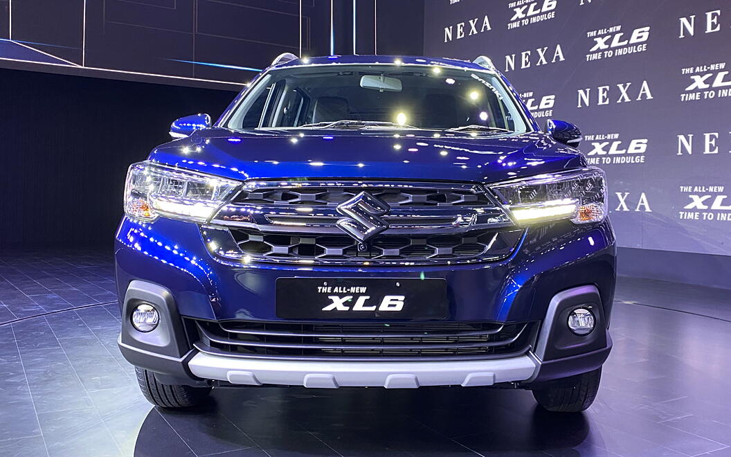 Maruti Suzuki XL6 Front View