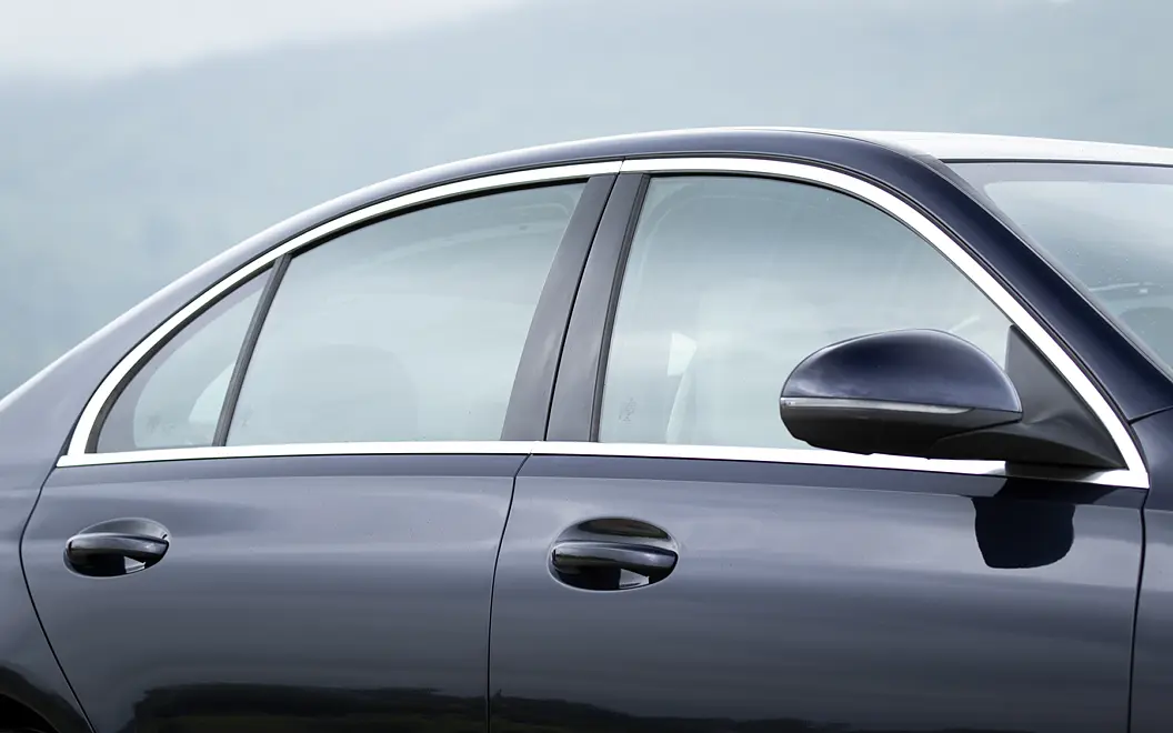Mercedes-Benz C-Class Side Top