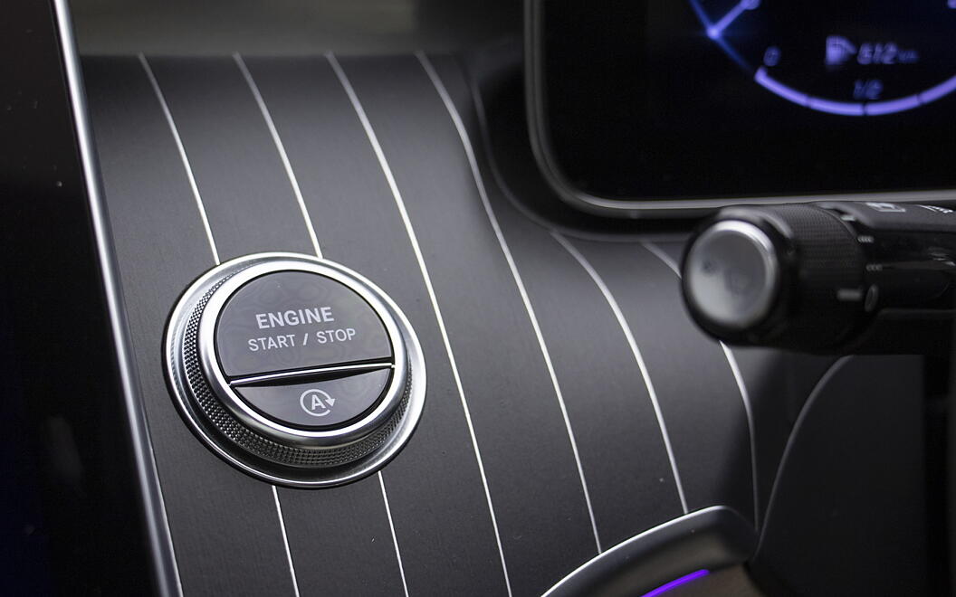 Mercedes-Benz C-Class Push Button Start/Stop