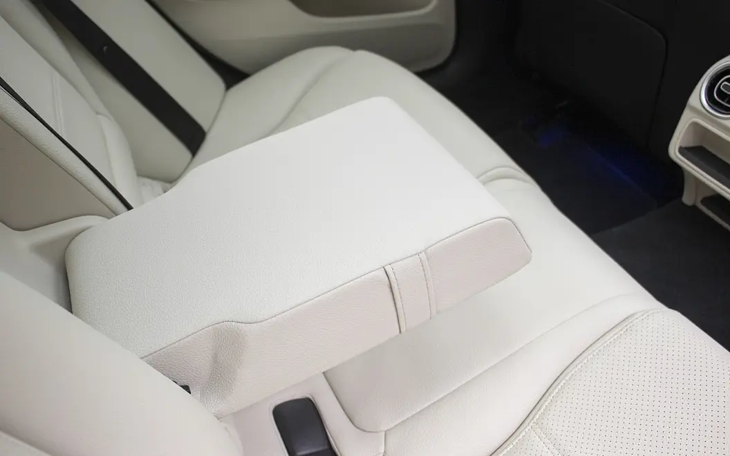 Mercedes-Benz C-Class Arm Rest in Rear Passenger Seats
