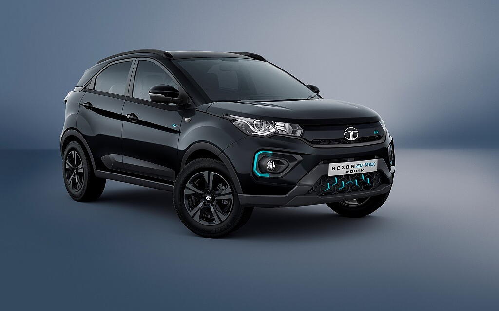 Tata Nexon EV Max Front Right View