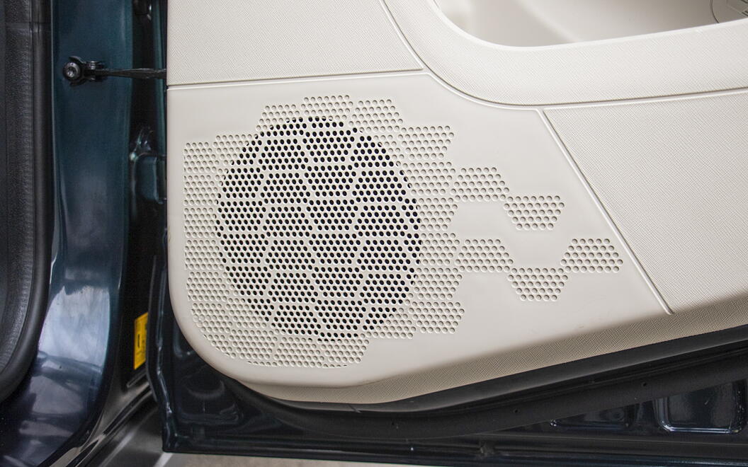 Tata Nexon EV Max Front Speakers