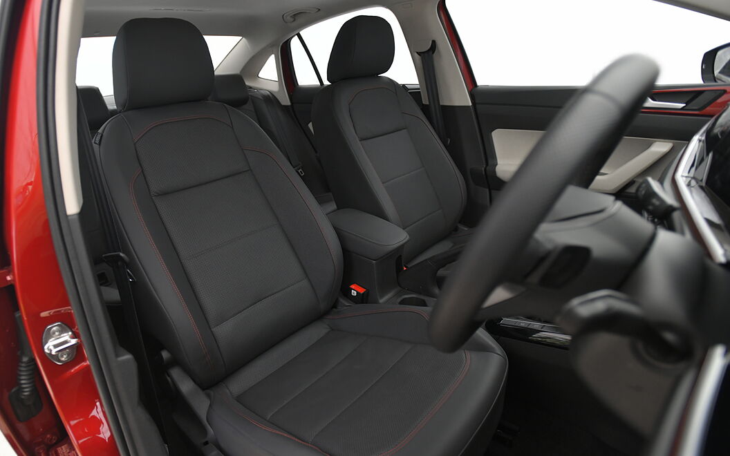 Volkswagen Virtus [2022-2023] Front Seats
