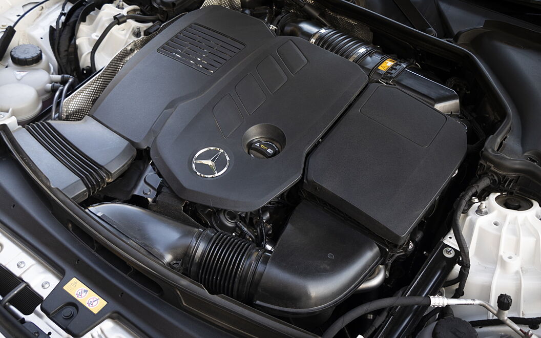 Mercedes-Benz C-Class [2018-2022] Engine
