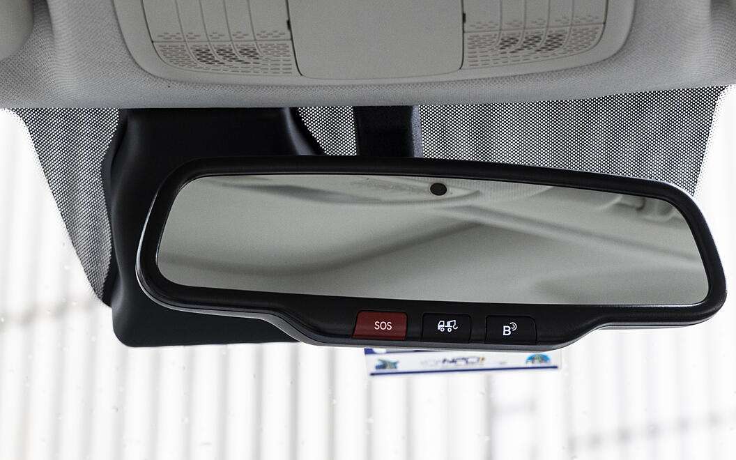 Hyundai Verna Rear View Mirror