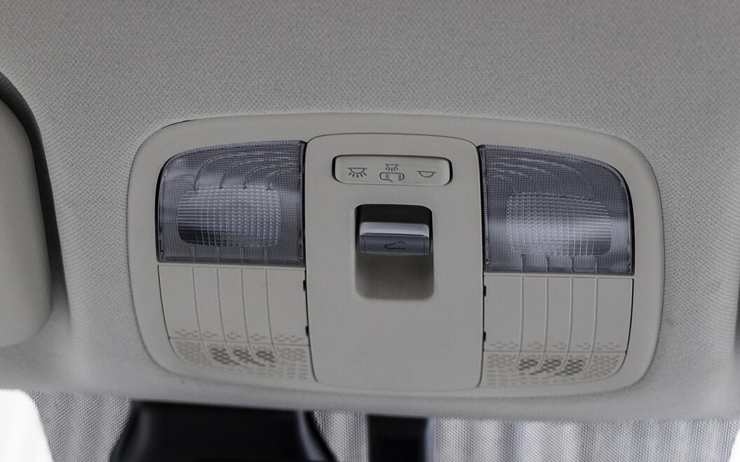 Hyundai Verna Cabin Light