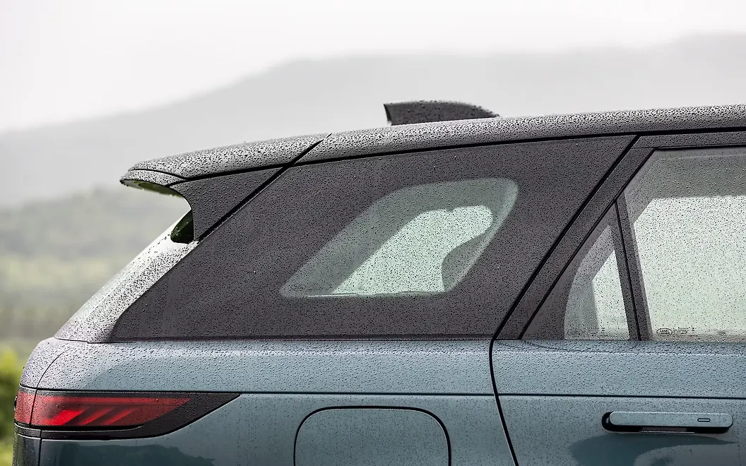 Land Rover Range Rover Sport Side Rear View