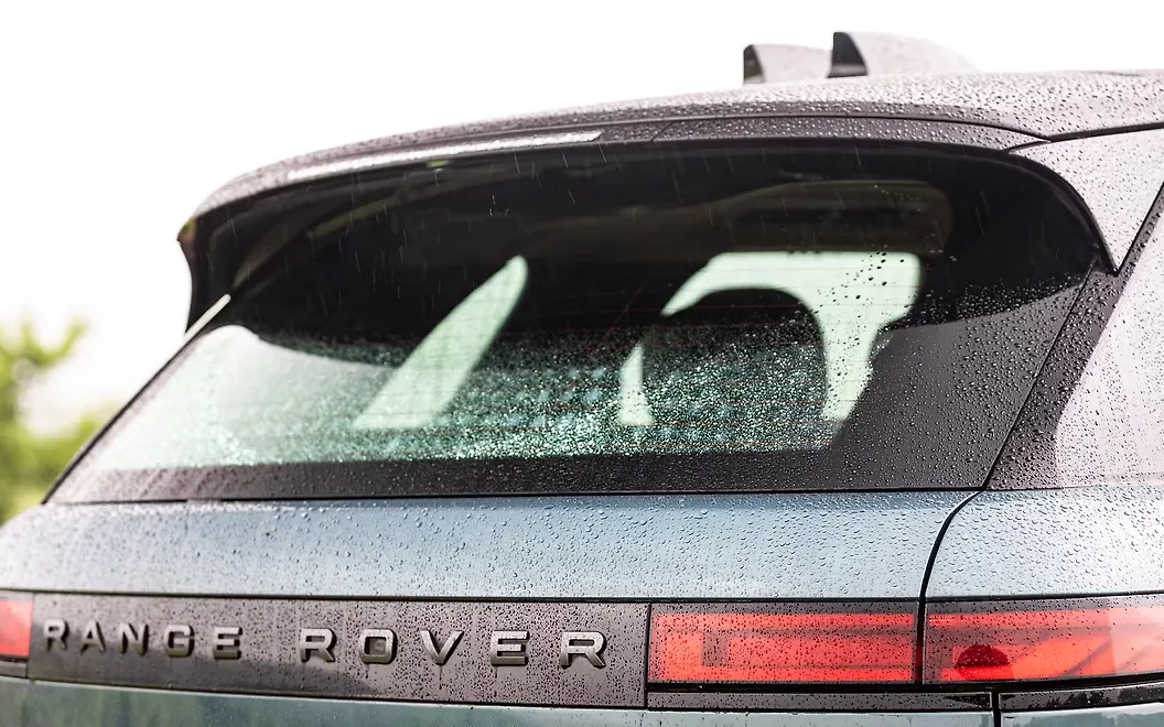 Land Rover Range Rover Sport Rear Windscreen