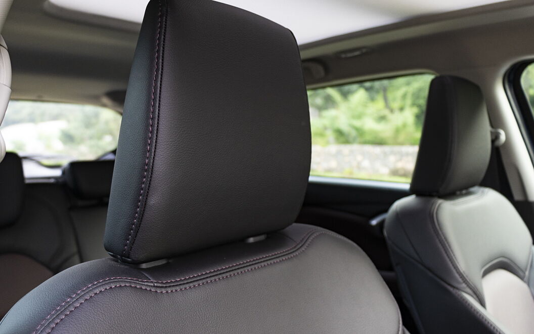 Maruti Suzuki Grand Vitara Front Seat Headrest