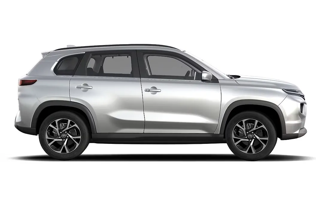 Toyota Urban Cruiser Hyryder Right View