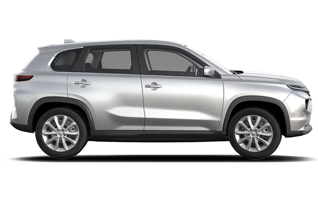 Toyota Urban Cruiser Hyryder Right View