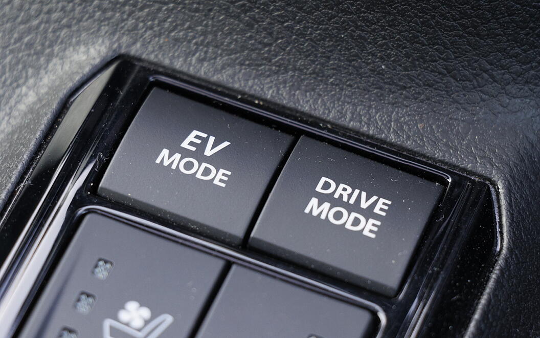 Toyota Urban Cruiser Hyryder Drive Mode Selector