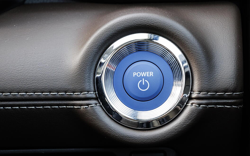 Toyota Urban Cruiser Hyryder Push Button Start/Stop