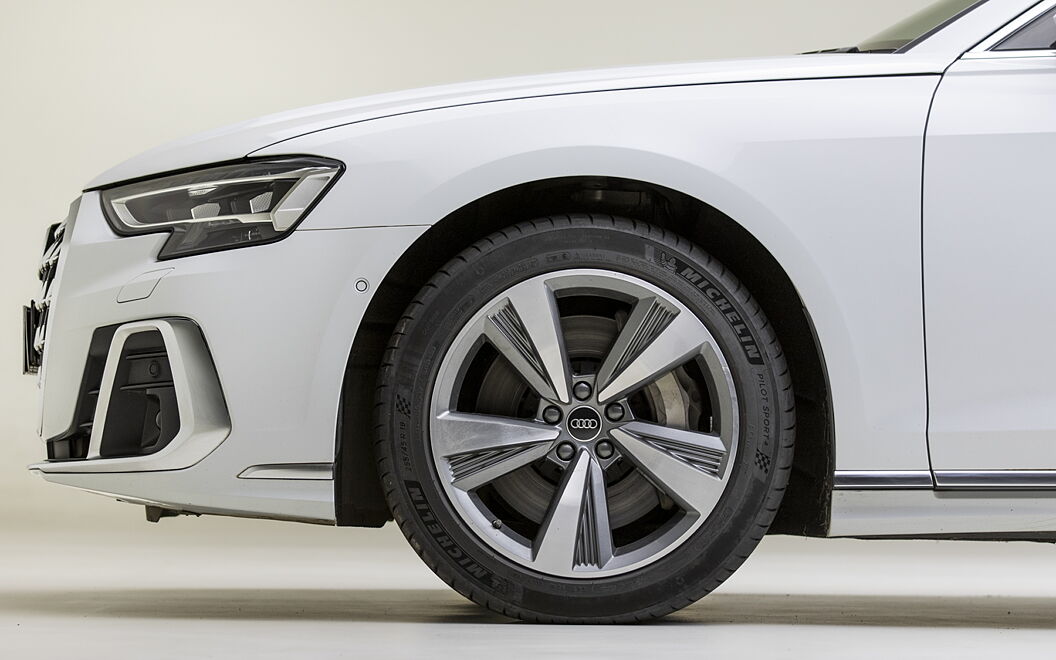 Audi A8 L Front Wheel