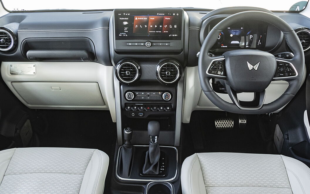 Mahindra Thar Roxx DashBoard