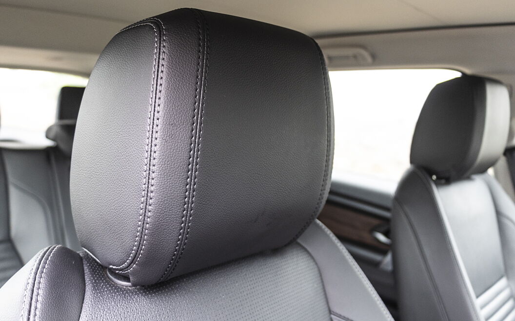 Land Rover Discovery Sport Front Seat Headrest