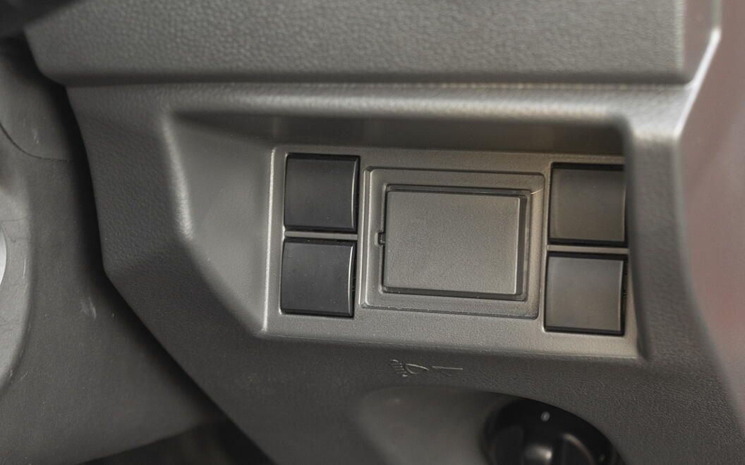 Maruti Suzuki Alto K10 Dashboard Switches