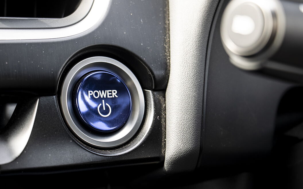 Lexus UX 300e Push Button Start/Stop