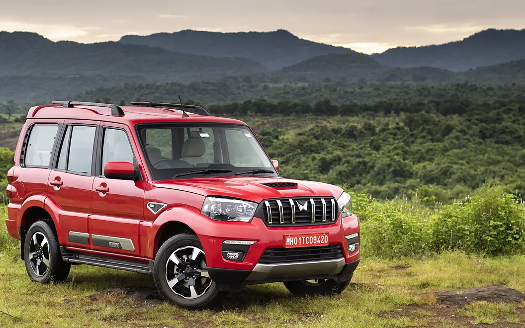 Mahindra Scorpio Front Right View