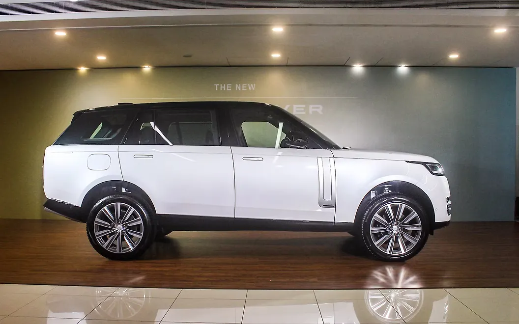 Land Rover Range Rover - Rear View | Land Rover Range Rover Images