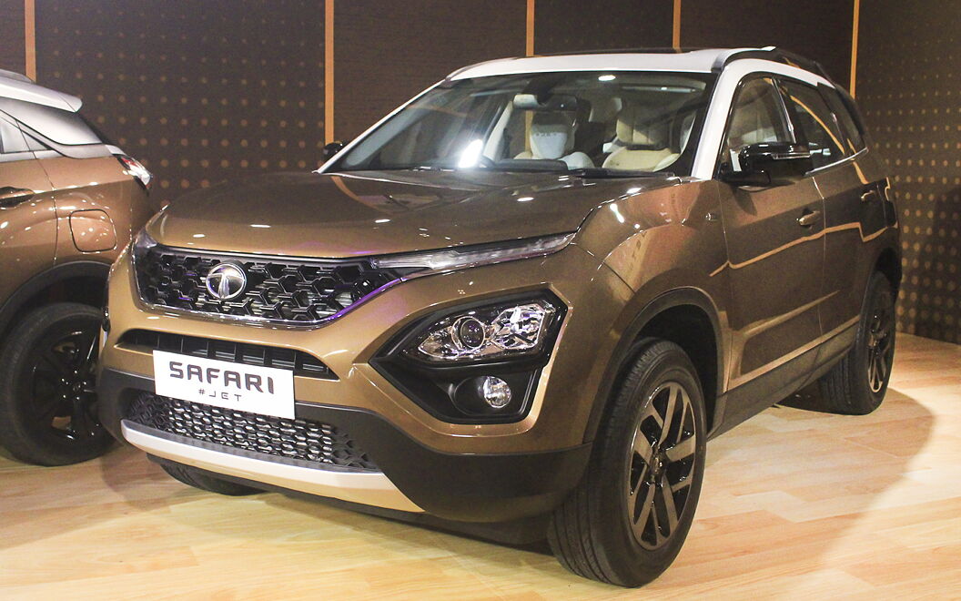 Tata Harrier [2019-2023] Front Left View