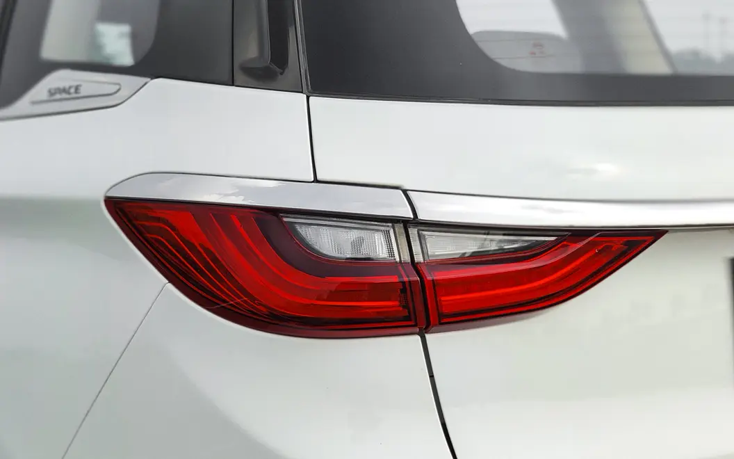 BYD e6 Tail Light