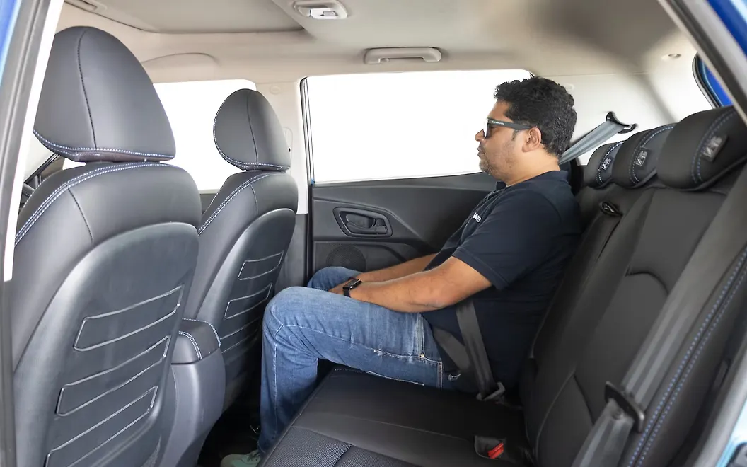 Mahindra XUV400 Third Row Seats