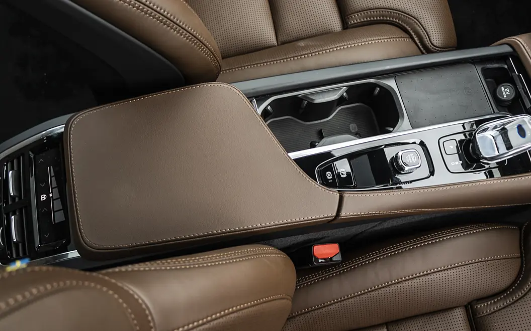 Volvo XC90 Storage