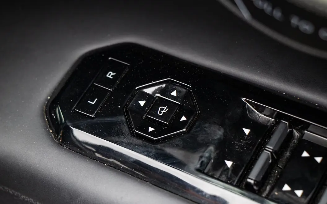 Mahindra BE 6 ORVM Controls