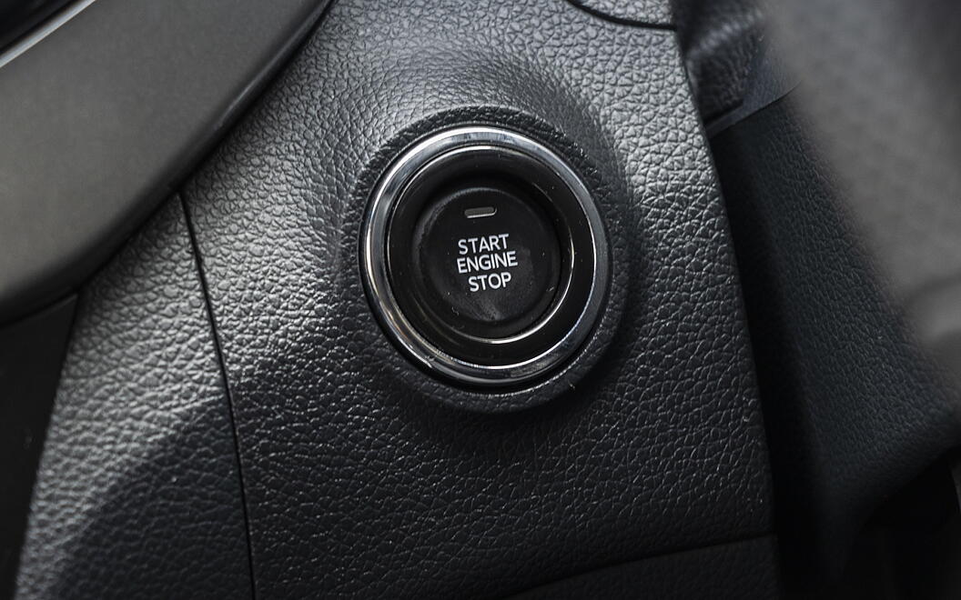 Mahindra XUV300 TurboSport Push Button Start/Stop
