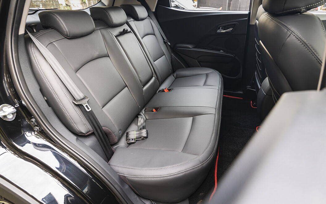 Mahindra XUV300 TurboSport Rear Passenger Seats