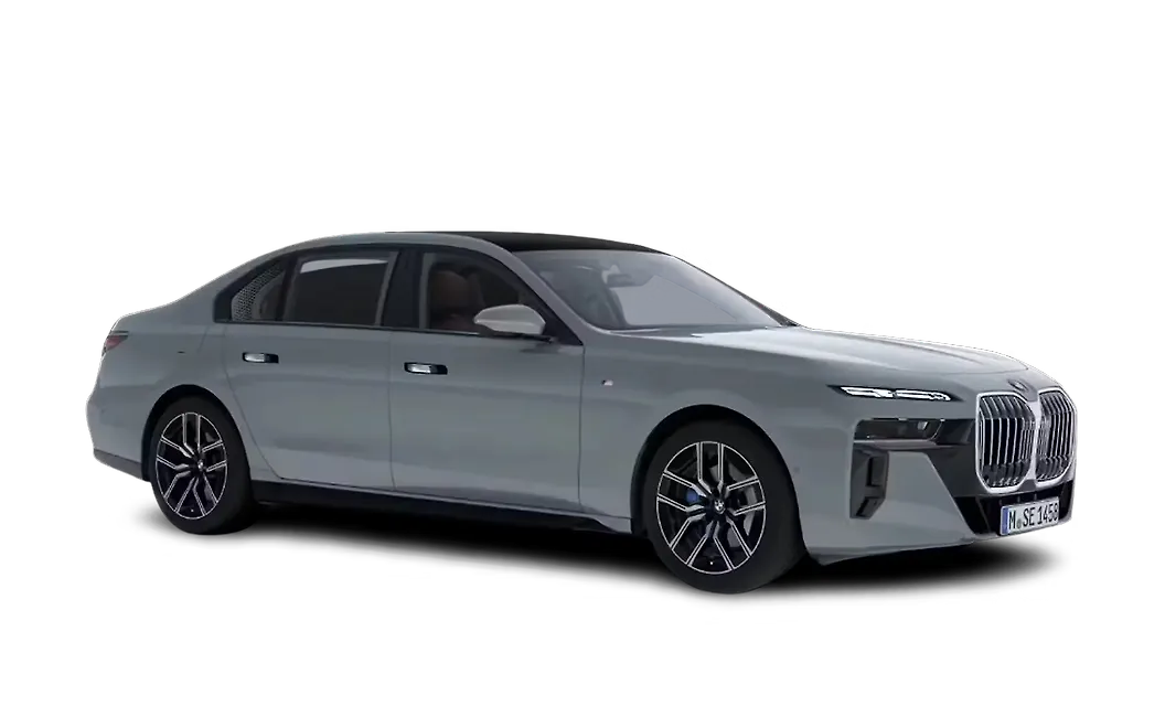 BMW 7 Series Front Right View