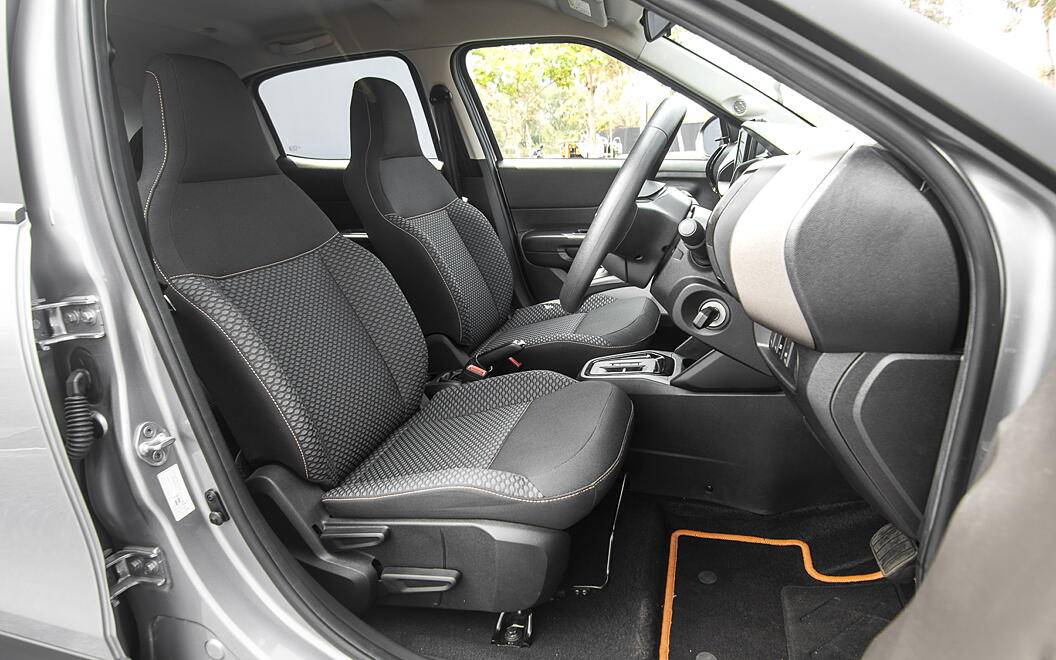 Citroen eC3 Front Seats
