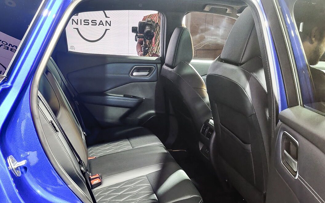 Nissan Qashqai Rear Passenger Seats