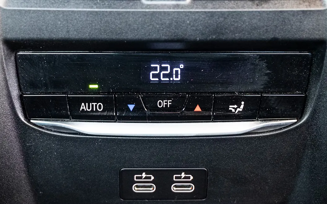 BMW M340i Rear AC Controls