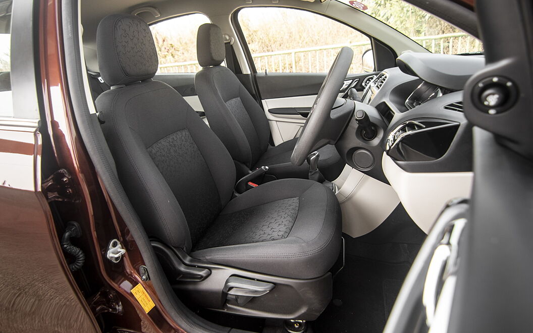 Tata Tigor EV Front Seats