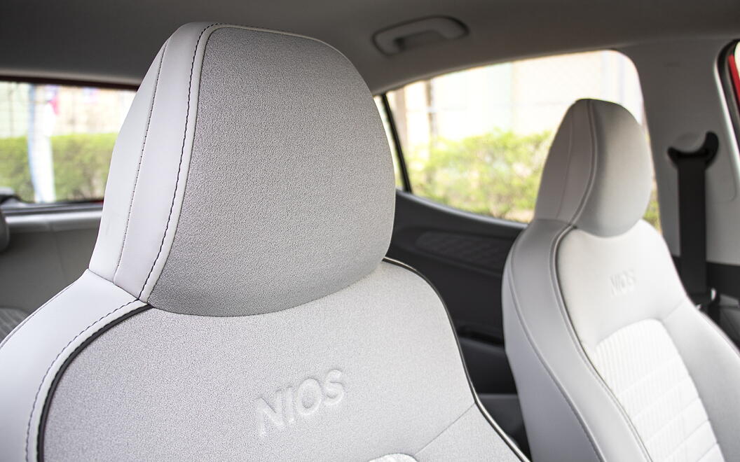 Hyundai Grand i10 Nios Front Seat Headrest