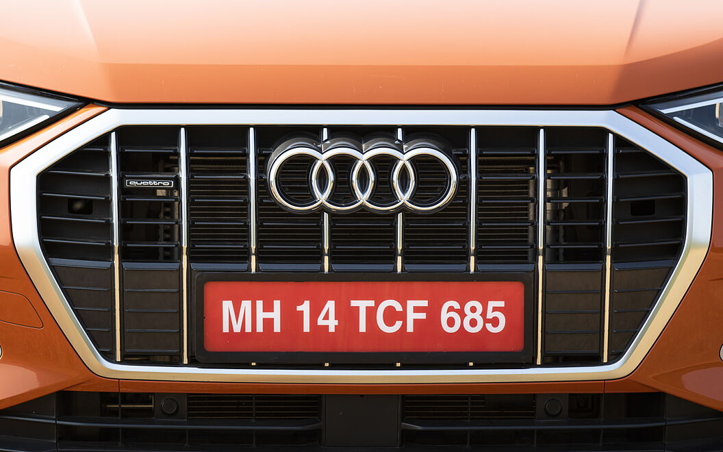 Audi Q3 Front Grille