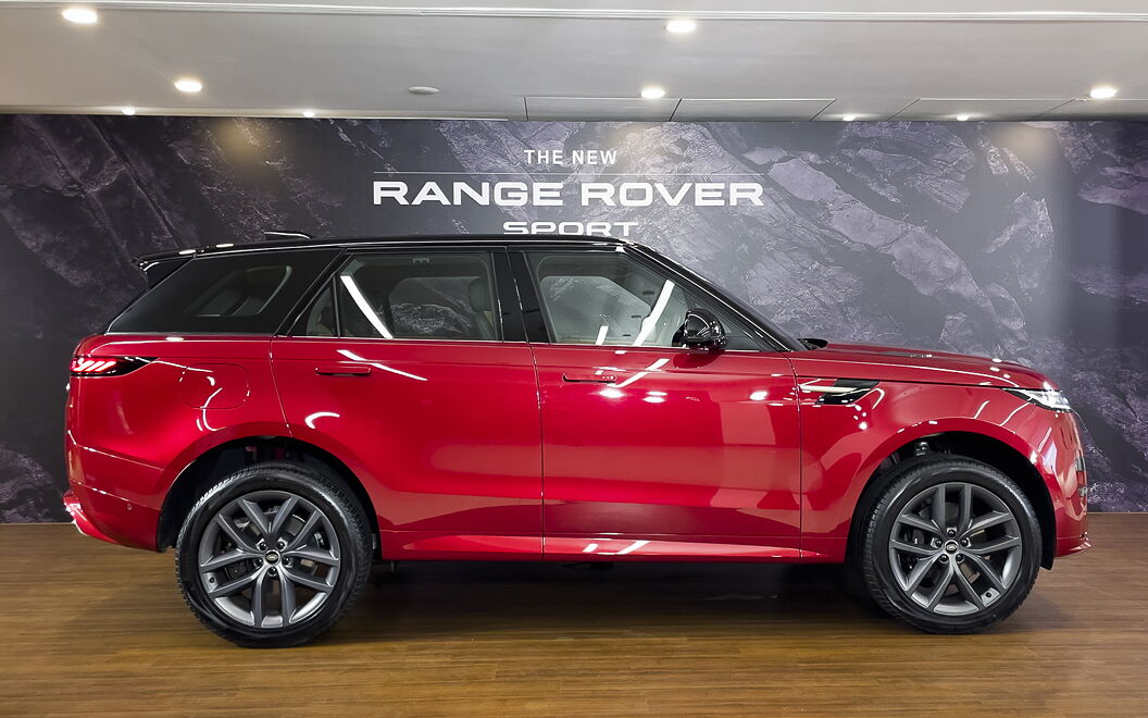 Land Rover Range Rover Sport Right View