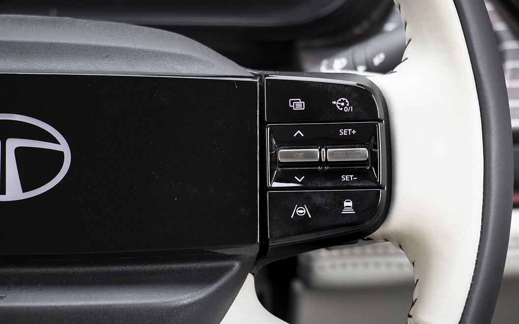 Tata Safari Steering Mounted Controls - Right