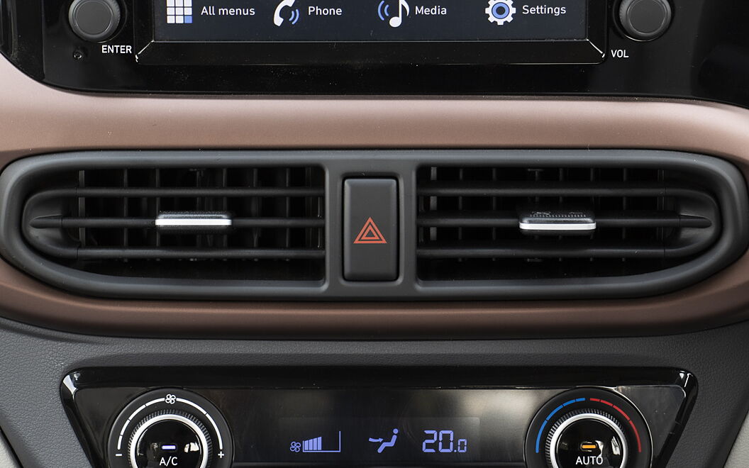 Hyundai Aura Front AC Vents