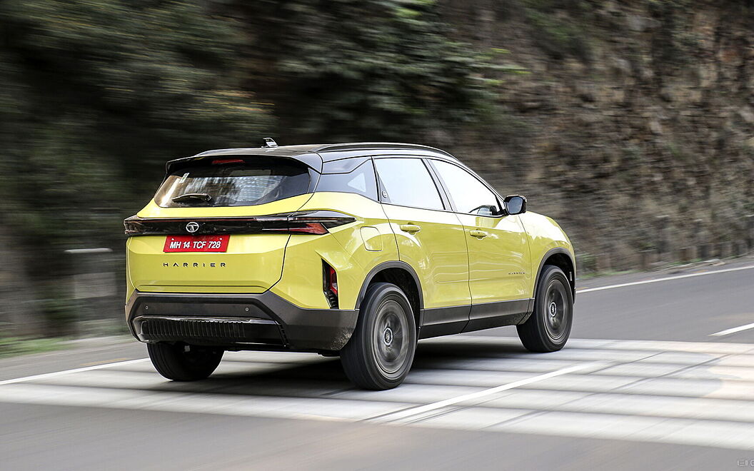 Tata Harrier Right Rear View