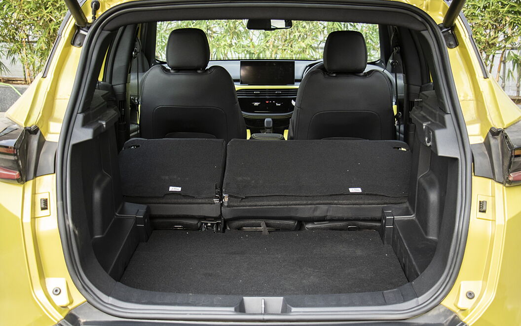 Tata Harrier Bootspace with Folded Seats