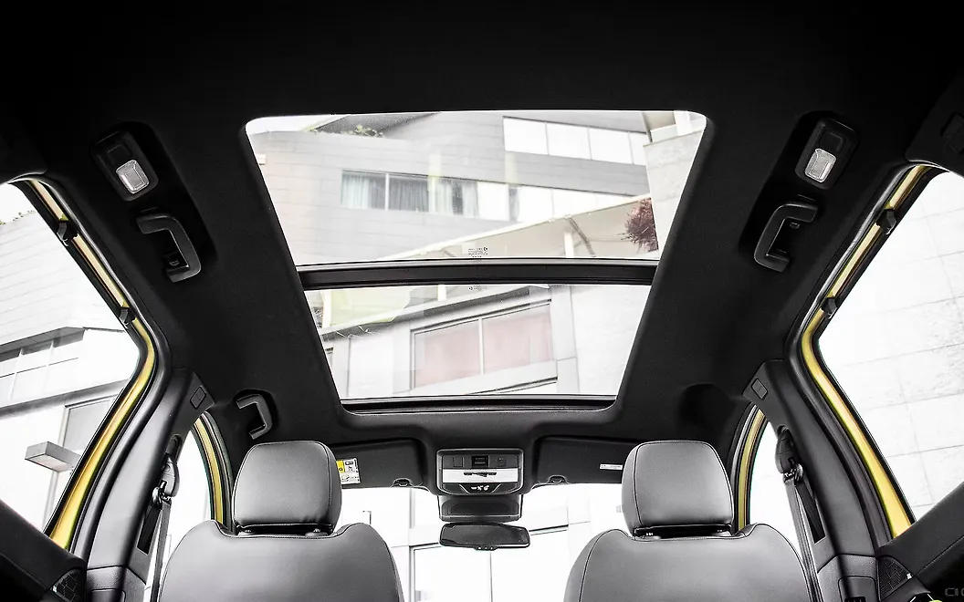 Tata Harrier Sunroof