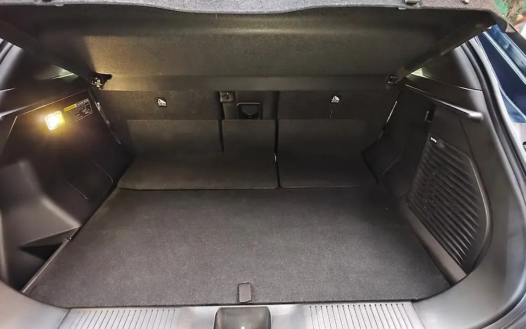 Maruti Suzuki e Vitara Bootspace