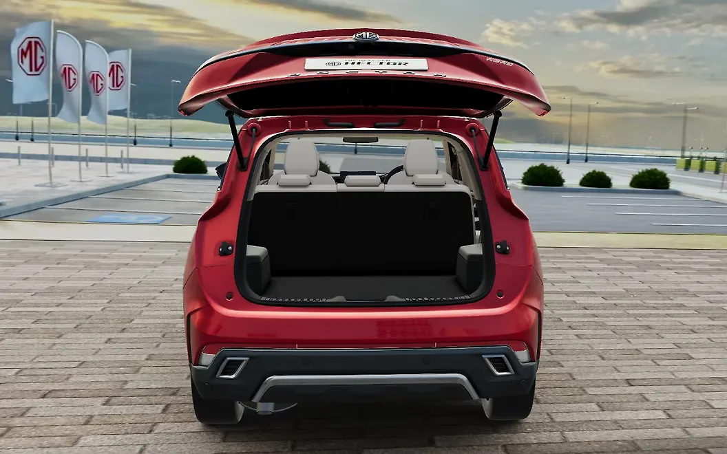 MG Hector Plus Bootspace